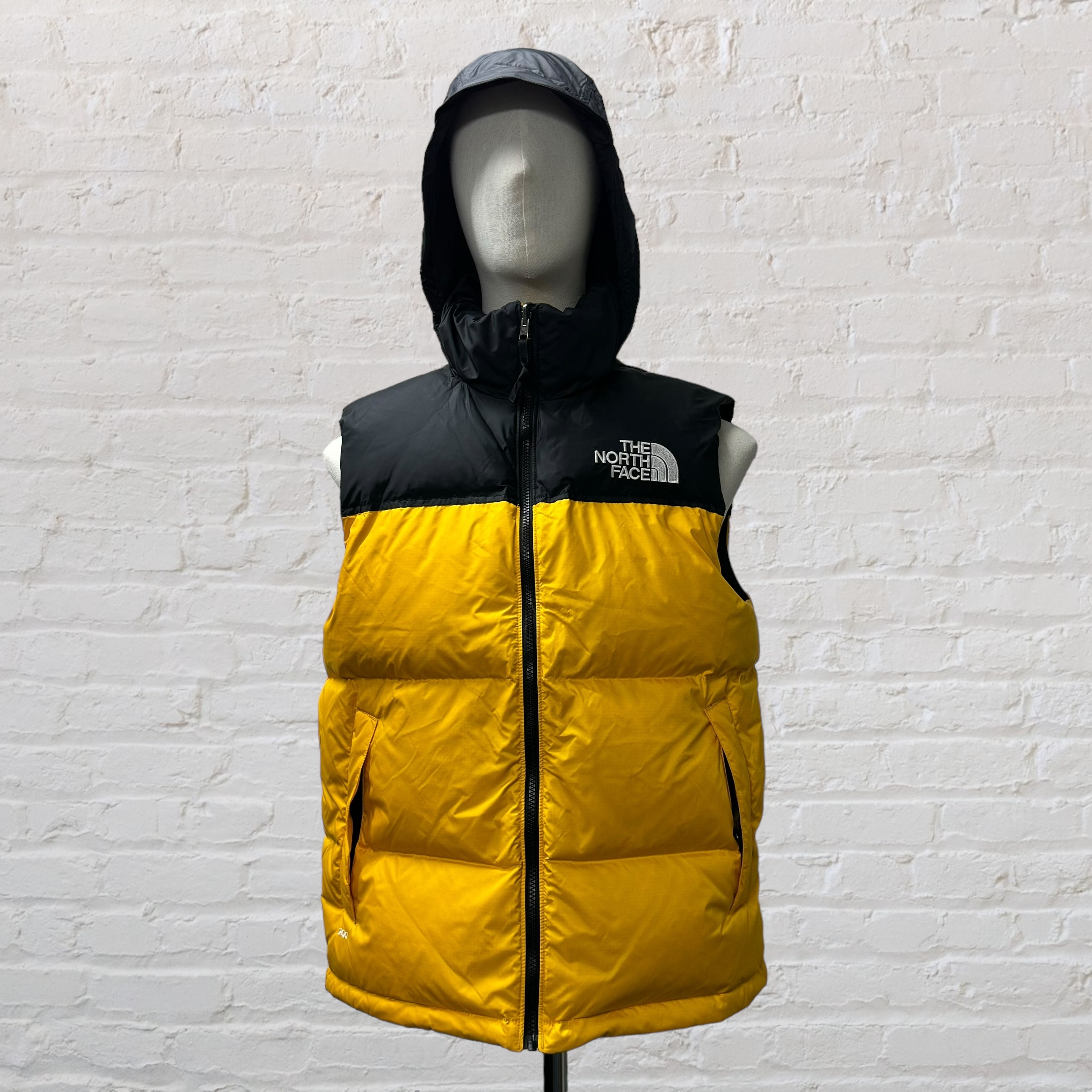 THE NORTH FACE 1996 RETRO NUPTSE PUFFER GILET